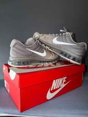 2017 Nike Air Max Light Bone/Matte Silver/Off White Men’s Size 13